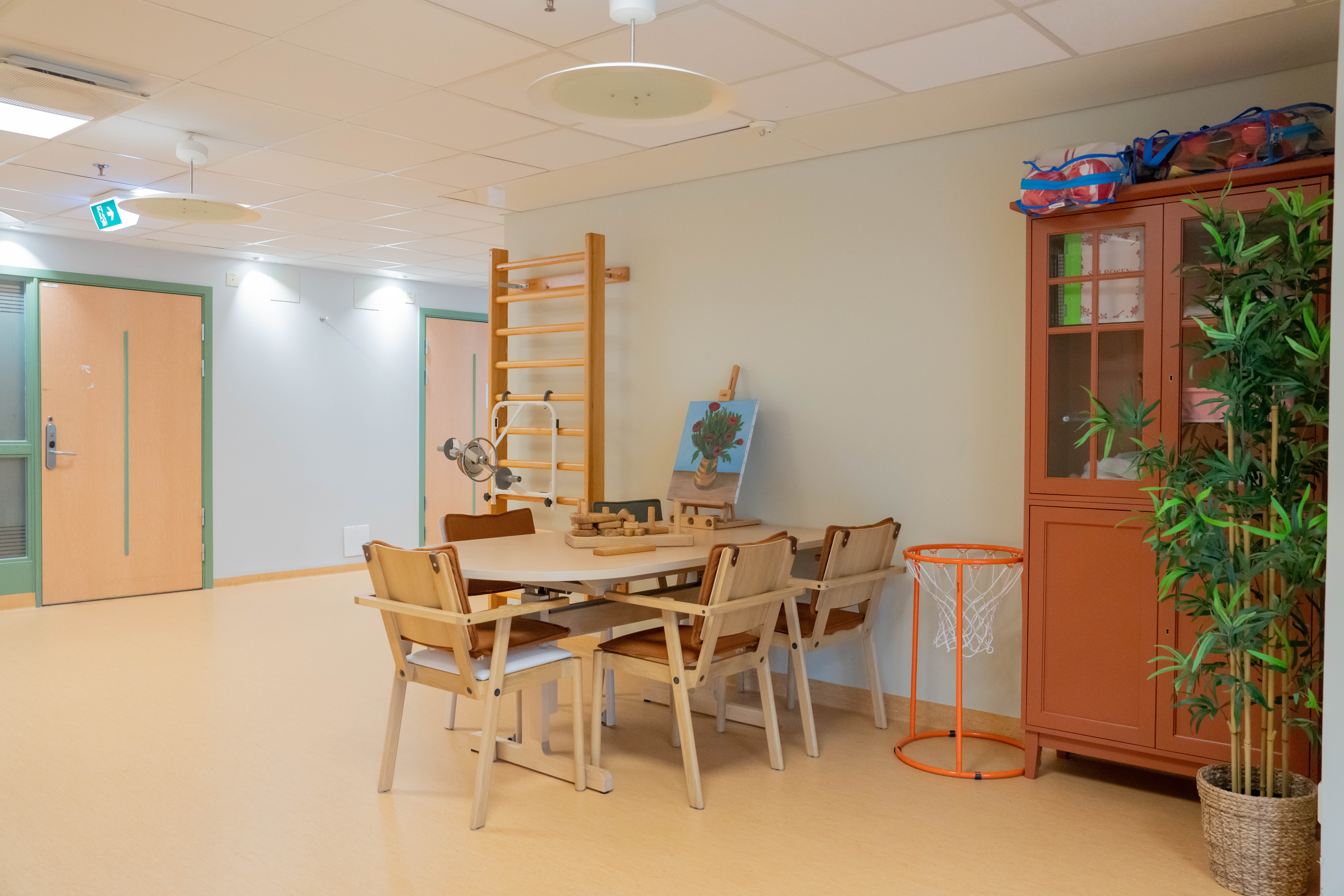 Spelbord på Ros-Anders särskilda boende för äldre